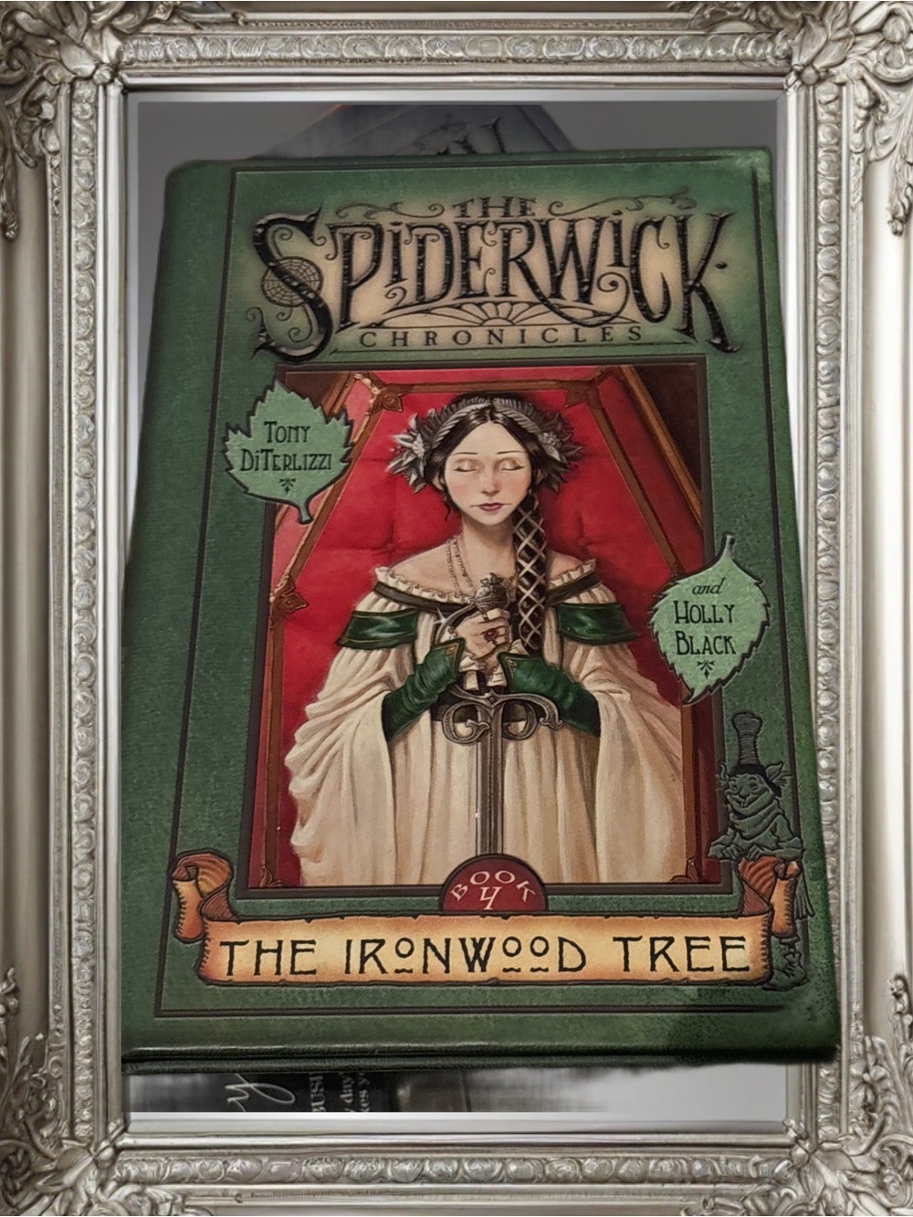 The Spiderwick Chronicles: The Ironwood Tree - 2004 Hardcover Book